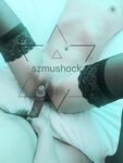 推特91極品綠帽刷鍋夫妻【szmushock】訂閱福利，3P單男爆草老婆自己默默擼管