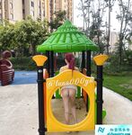 推特超A完美身材嫩妹【Luna000yu】专注户外多场景大胆露出，真空出门地铁游乐场超市人前露逼