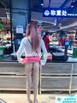 推特超A完美身材嫩妹【Luna000yu】专注户外多场景大胆露出，真空出门地铁游乐场超市人前露逼