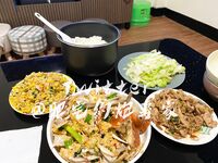 有錢有勢紳士范大神【肥宅約炮專家】高端性愛局，模特學生妹良家還玩孕婦，各種騷婊子臣服於他