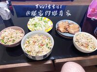 有錢有勢紳士范大神【肥宅約炮專家】高端性愛局，模特學生妹良家還玩孕婦，各種騷婊子臣服於他