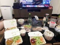 有錢有勢紳士范大神【肥宅約炮專家】高端性愛局，模特學生妹良家還玩孕婦，各種騷婊子臣服於他