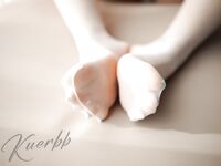 无情丝足榨汁姬女神『酷儿』走了一天jiojio超级酸了坏坏弟弟还要tk我，谁能抵抗住黑色油亮丝的诱惑呀~