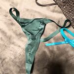 性感反差白富美女神『leggybabenb』領導故意把男友派去出差然後來家裡玩，聽說男友喜歡打我屁股就一直使勁打，叫聲誘人