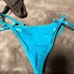 性感反差白富美女神『leggybabenb』領導故意把男友派去出差然後來家裡玩，聽說男友喜歡打我屁股就一直使勁打，叫聲誘人