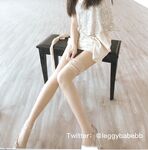 性感反差白富美女神『leggybabenb』領導故意把男友派去出差然後來家裡玩，聽說男友喜歡打我屁股就一直使勁打，叫聲誘人