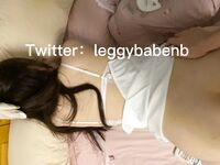 性感反差白富美女神『leggybabenb』領導故意把男友派去出差然後來家裡玩，聽說男友喜歡打我屁股就一直使勁打，叫聲誘人