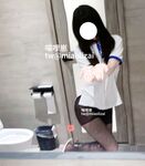 JK小学妹『喵哩崽』被爸爸后入式操小穴，爽飞喽幻想多人的淫乱场景呜呜呜好刺激，请爸爸用力