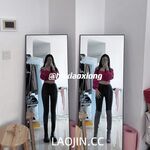 2024年、トップの美女[リトルベアバッグ]は絶版特典をツイートし、スポンサーと一緒に三亜に旅行し、桃尻を露出させてセックスを続けました。