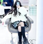 清純白嫩小母狗學妹『辭安』白虎當然要配白絲啦，好喜歡被雞巴插入的感覺，想當哥哥的炮架被哥哥抱起來操