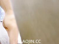 2024年，海角大神【意淫自己妹妹】54帖亂倫合集，泳池玩耍，各種姿勢變態，把玩妹妹內射爽歪歪