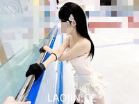 2024年，海角大神【意淫自己妹妹】54帖亂倫合集，泳池玩耍，各種姿勢變態，把玩妹妹內射爽歪歪