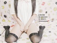 青蔥校園反差學妹『桃小沫沫』可愛雙馬尾