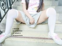 青蔥校園反差學妹『桃小沫沫』校園露出