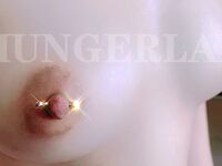 最新9月無水重磅！推特40萬粉女神【HUNGERLAN】超強福利，路人口交人前露出，百合3P道具菊花開發