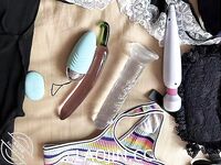 2024年，海角大神合集【异父异母的妹妹】羞涩往事，爸爸在隔壁操妈妈，我在这里操妹妹，有一些激动和刺激