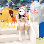 推特人氣大神『女友棉襪』 分享嬌妻，瑜伽褲白襪，白天窗邊後入，一邊干一邊拉開窗簾，讓奶子對著窗外搖擺