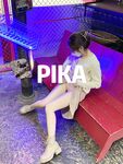 最新9月無水首發，極品蜂腰美臀，高顏值小姐姐【PIKA】推特福利，居家戶外各種公共場合露出，啪啪銷魂後入