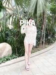 最新9月無水首發，極品蜂腰美臀，高顏值小姐姐【PIKA】推特福利，居家戶外各種公共場合露出，啪啪銷魂後入