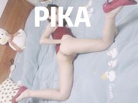 最新9月無水首發，極品蜂腰美臀，高顏值小姐姐【PIKA】推特福利，居家戶外各種公共場合露出，啪啪銷魂後入
