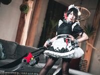 劲爆二次元【浵卡ToKar】爆乳台妹Cos艾莲•乔精美私拍套图掰穴三点全露女仆侍奉榨精黑丝淫液足交(2)