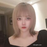 強烈推薦，不做萬人追女神，卻要做金主母狗，推特大美女【小蘇蘇】激情福利，揉奶二指禪紫薇特寫鏡頭