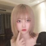 強烈推薦，不做萬人追女神，卻要做金主母狗，推特大美女【小蘇蘇】激情福利，揉奶二指禪紫薇特寫鏡頭