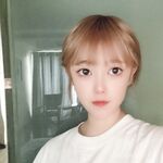 強烈推薦，不做萬人追女神，卻要做金主母狗，推特大美女【小蘇蘇】激情福利，揉奶二指禪紫薇特寫鏡頭