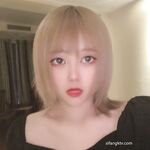 強烈推薦，不做萬人追女神，卻要做金主母狗，推特大美女【小蘇蘇】激情福利，揉奶二指禪紫薇特寫鏡頭