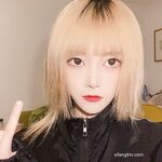 強烈推薦，不做萬人追女神，卻要做金主母狗，推特大美女【小蘇蘇】激情福利，揉奶二指禪紫薇特寫鏡頭