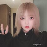 強烈推薦，不做萬人追女神，卻要做金主母狗，推特大美女【小蘇蘇】激情福利，揉奶二指禪紫薇特寫鏡頭