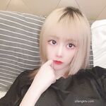 強烈推薦，不做萬人追女神，卻要做金主母狗，推特大美女【小蘇蘇】激情福利，揉奶二指禪紫薇特寫鏡頭