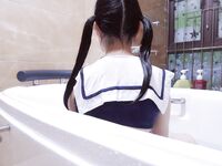 清纯双马尾人形小母狗『工口小妖精』福利私拍-浴室play