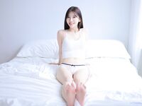 첫사랑의 여신-대한민국 젊은 모델 [이소영]의 9월 P2 VIP 최신작 2편! [눈세정기] 첫눈 봄바람 속에 있는 듯한 청순 미소녀, 온몸에 스며드는 달콤함 (2)