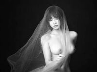 Matapang na kumukuha ng pribadong litrato, magandang hitsura, malambot na suso, butterfly pussy, puting tigre ang Beijing Twitter young model [Yue Yue]