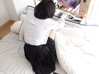 Senluo Consortium Wanlang が購入を希望しています。合法癒し清純少女【さくら】を1万元でカスタマイズ、美しい無毛マンコ、制服姿で露出、サルスベリ、美しい足、オリジナル4K画質