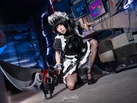 Arnab Dumpling Sticky (Gigit Gadis Bunny Ovo) NO.179 Ogos karya "Lazy Chasing the Waves-Ellen Qiao" Summertime