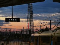 推特反差傻白甜【人活着就是为了六花】微露脸大尺度，暴力口交嘴巴都插变形了