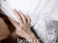 Koleksi Cape Masters [Loving Father Liu] Anak perempuan Lily yang berusia sembilan belas tahun mempunyai sumbang mahram, sarapan air mani, spa air mani dan pertukaran cecair badan yang melampau dengan anak perempuannya