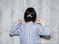 最新10月收費訂閱，推特新晉級，極品學生妹福利姬【mochi_inunyan】優美身軀瘋狂道具銷魂紫薇，高清原版