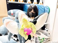 最新10月收費訂閱，推特新晉級，極品學生妹福利姬【mochi_inunyan】優美身軀瘋狂道具銷魂紫薇，高清原版