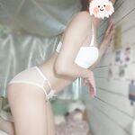 最新10月无水印福利！推特淫荡小母狗【Ivressee1】私拍，爱液超多各种道具紫薇，线下线上约金主虚拟打炮