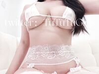 最新10月无水印精品！万人求档，推特极品波霸尤物【TuTuTuGirls】道具紫薇大奶乱颤，这对奶子就能玩到虚脱