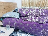 海角大神合集【我和亲姐姐的性福生活】乱伦记录，黑丝老姐太敏感了，受不了我的大牛子，绝了！颜值貌似也不错