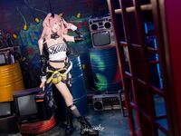 กัดงาน Bunny Girl Ovo-September "ถ้ำนิโคลซันไบ" เขย่าเลย