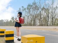 Take a bite of Bunny Girl Ovo-September's work "Capturing the Sailor Suit" Small Theater