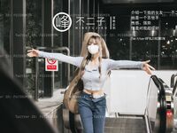 【深夜企划】极品模特【峰不二子】-吉他妹妹香艳户外露出自慰极品欲女全自动榨汁