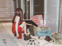 【深夜企劃】極品模特【峰不二子】-給流浪漢送溫暖