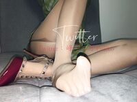 【深夜企划】极品模特【峰不二子】-露脸私拍流出199档次