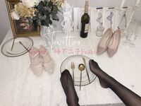 【深夜企划】极品模特【峰不二子】-露脸私拍流出199档次